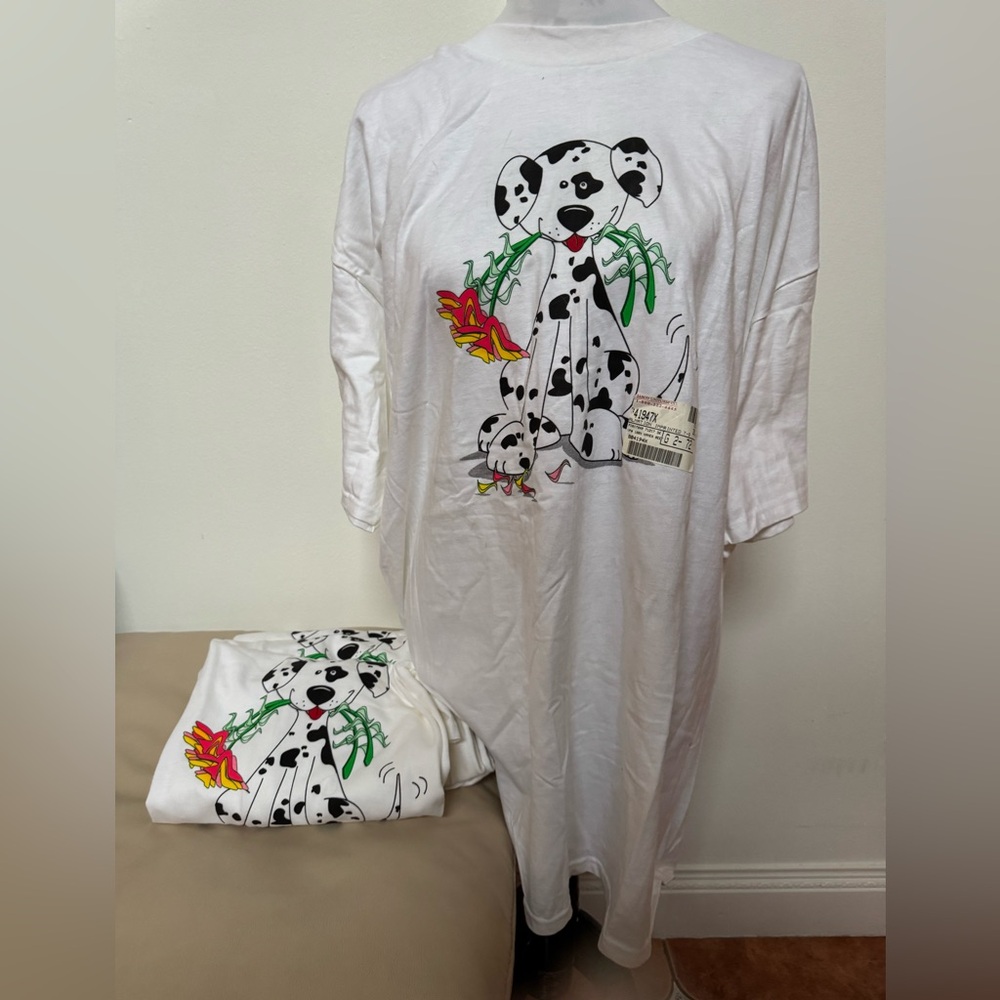 Dalmatian Imprinted Hanes Beefy XXL(50-52) Tee